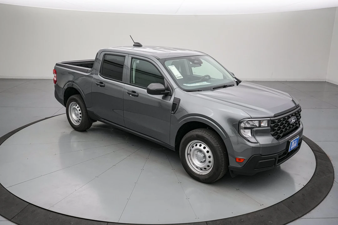 2026 Ford Maverick - Image 2 of 23