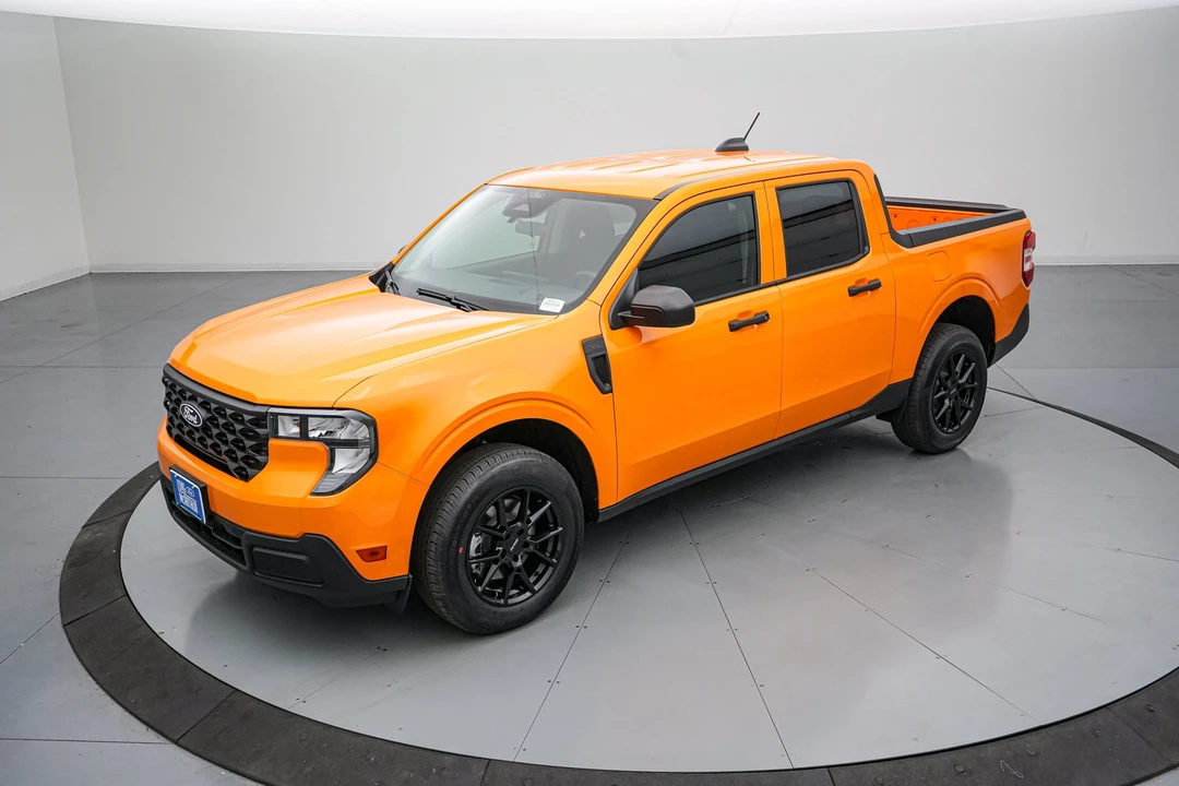2026 Ford Maverick - Image 10 of 24