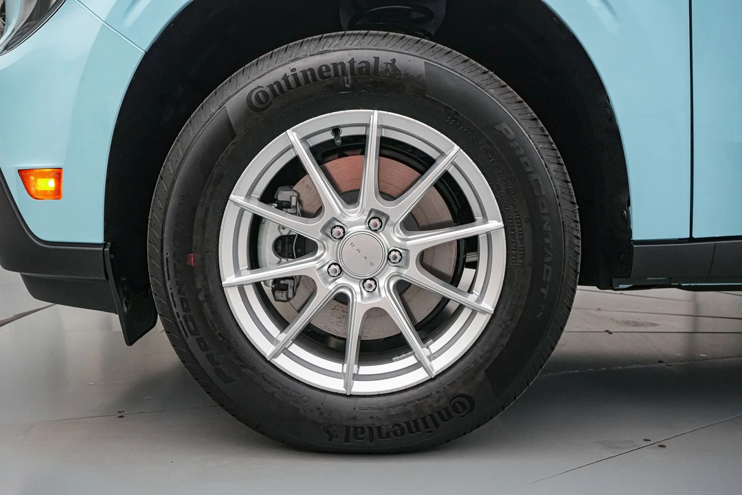 2026 Ford Maverick - Image 12 of 24