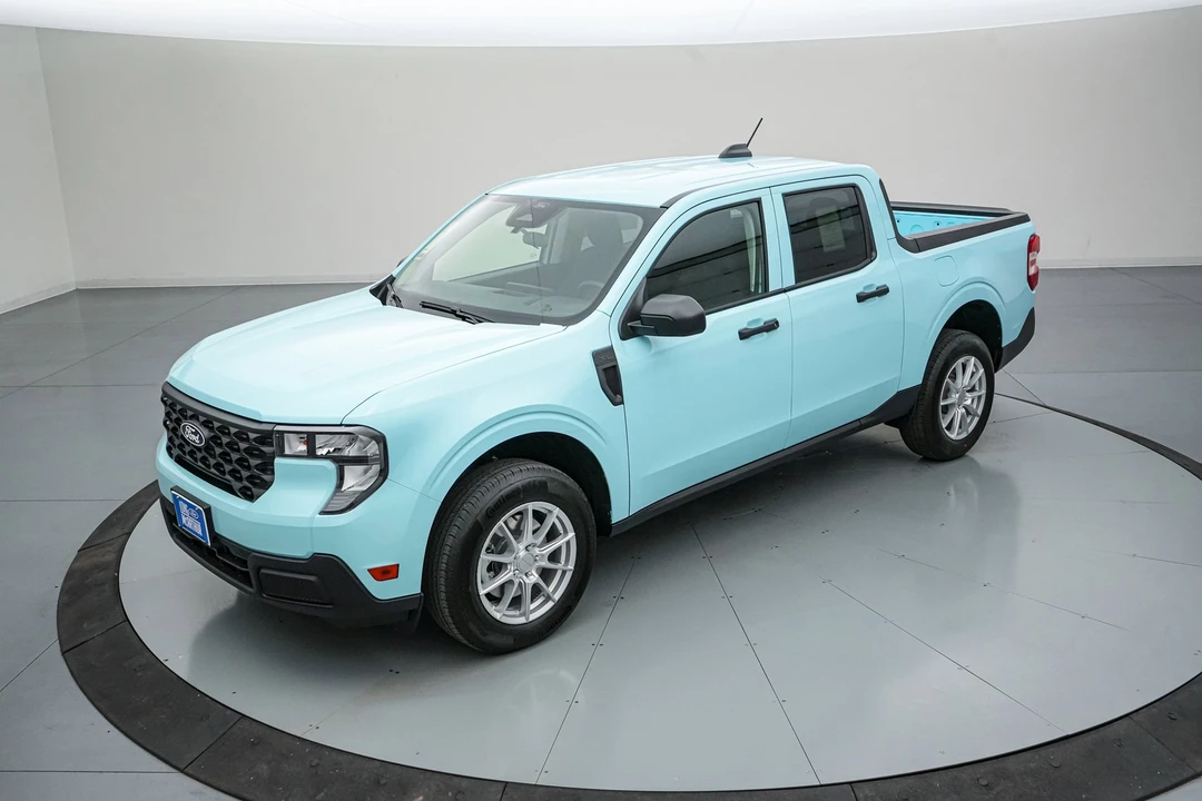 2026 Ford Maverick - Image 10 of 24