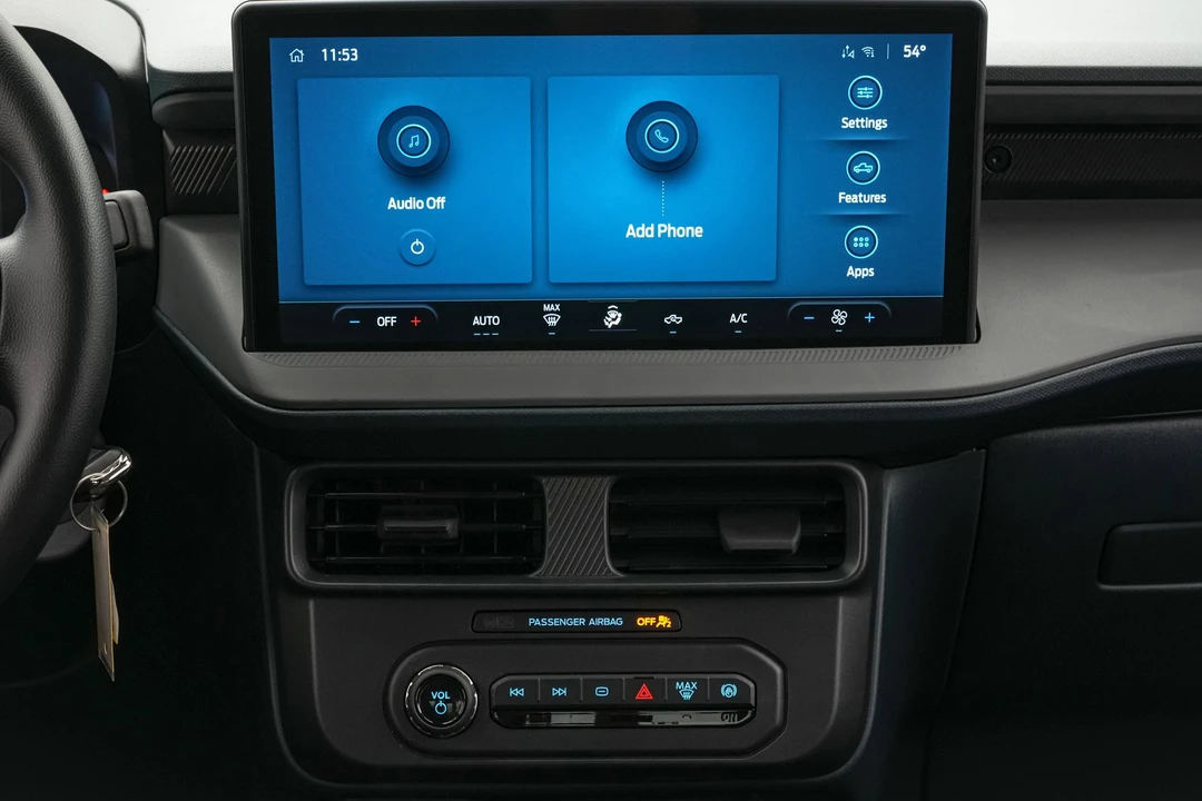 2026 Ford Maverick - Image 17 of 24
