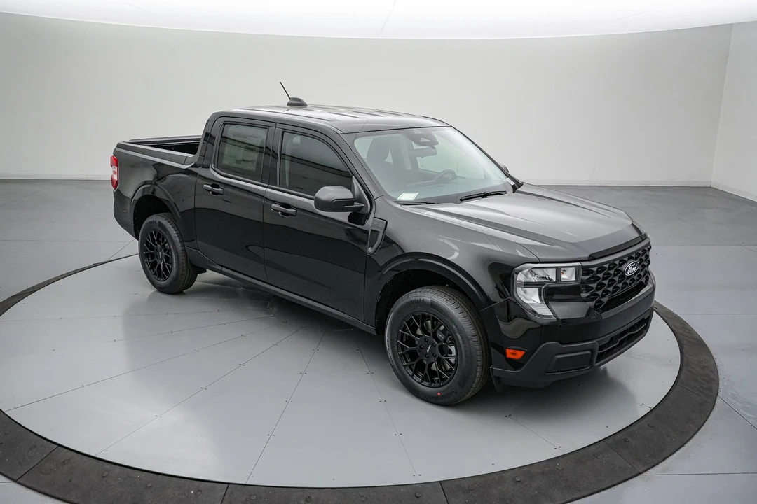 2026 Ford Maverick - Image 2 of 24