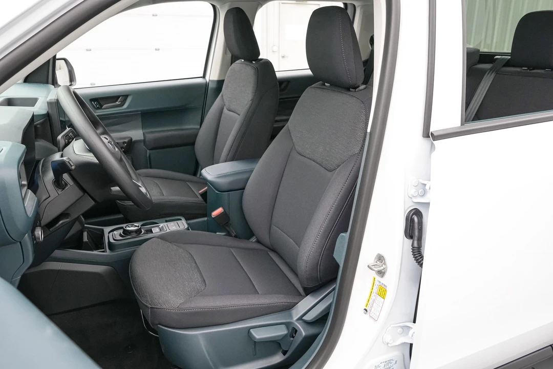 2026 Ford Maverick - Image 14 of 25