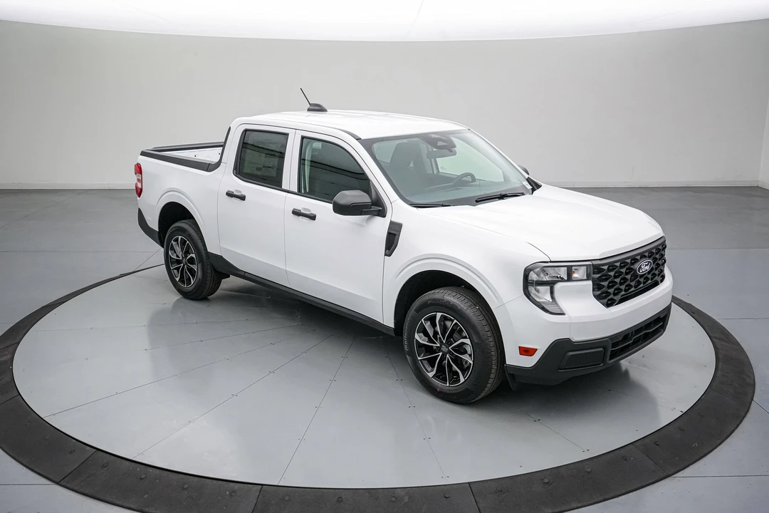 2026 Ford Maverick - Image 4 of 25