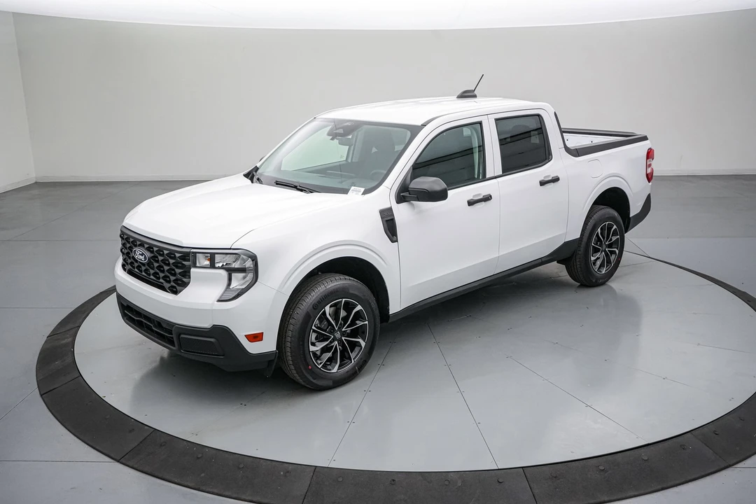 2026 Ford Maverick - Image 11 of 25