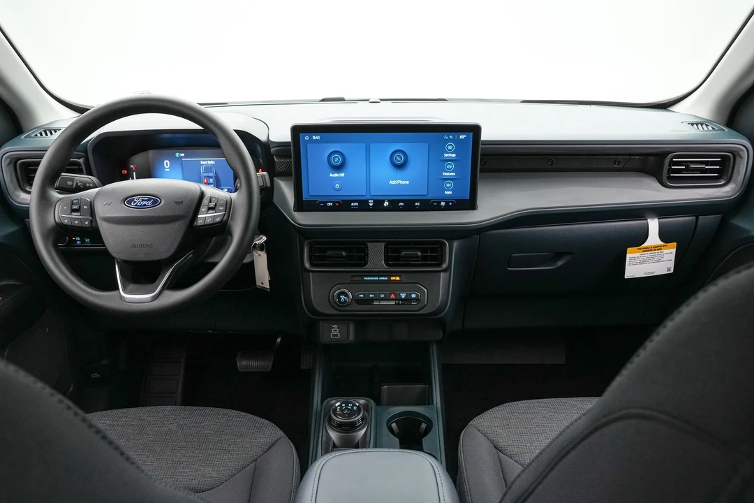 2026 Ford Maverick - Image 17 of 25