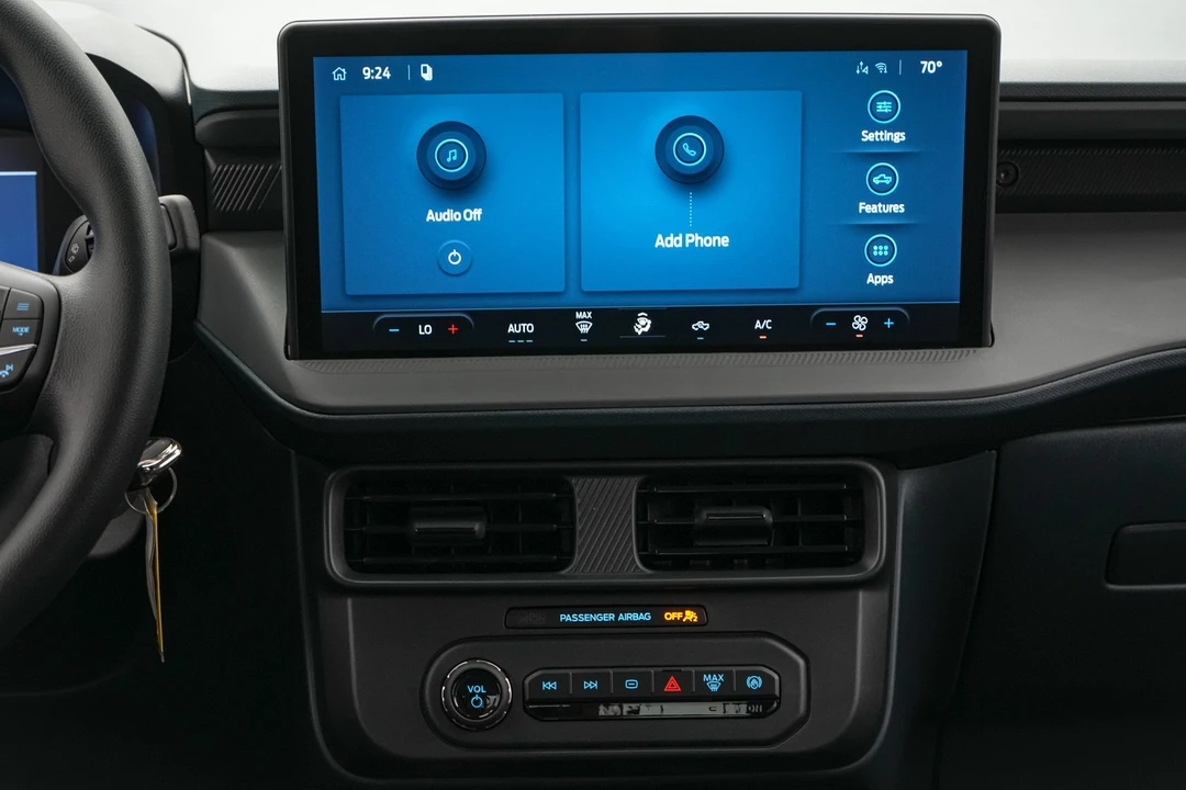2026 Ford Maverick - Image 17 of 24