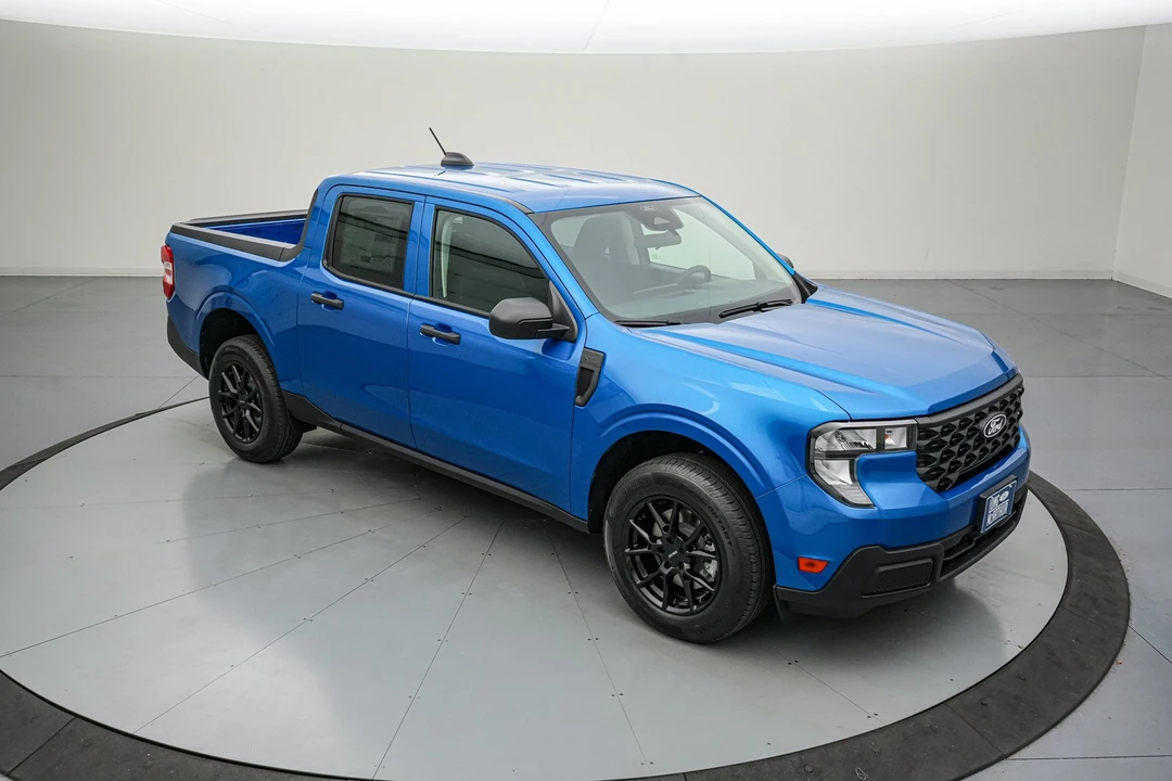 2026 Ford Maverick - Image 2 of 24