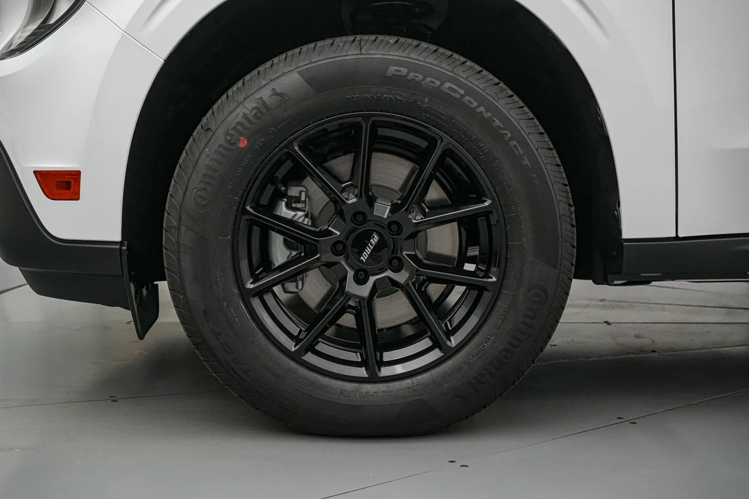 2026 Ford Maverick - Image 12 of 24