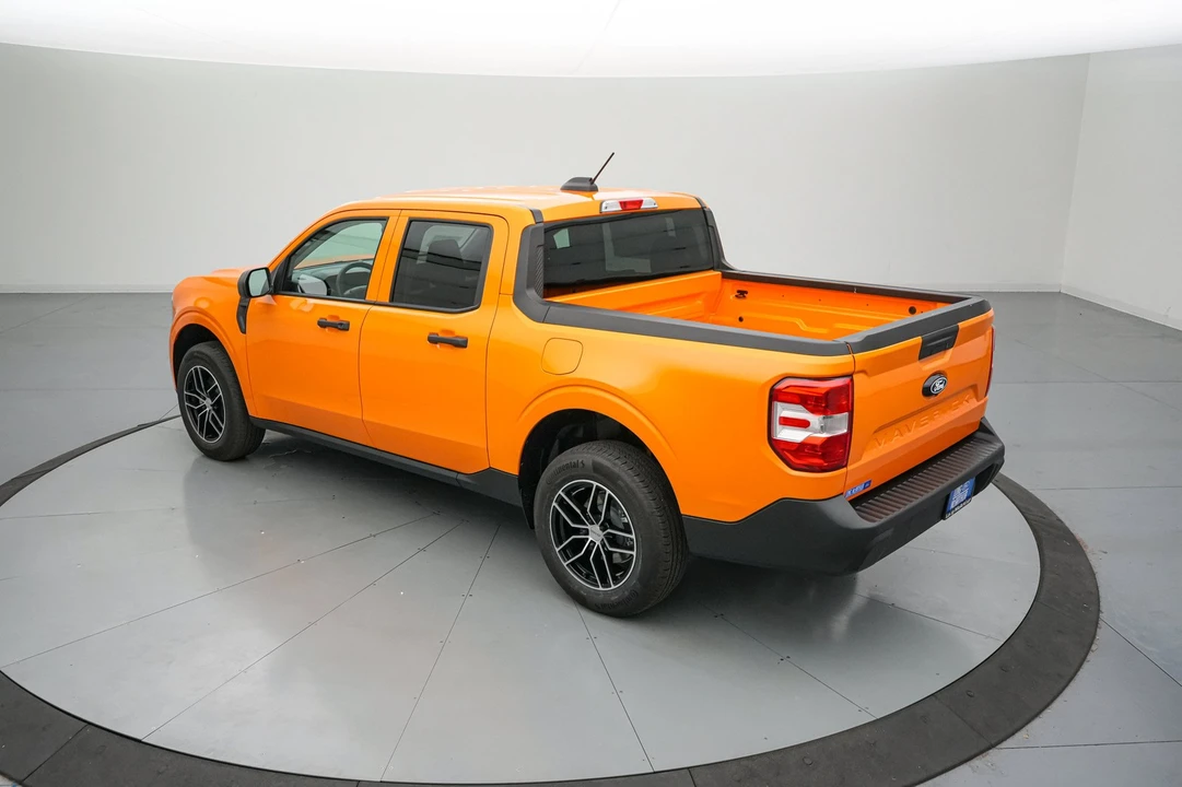 2026 Ford Maverick - Image 8 of 24