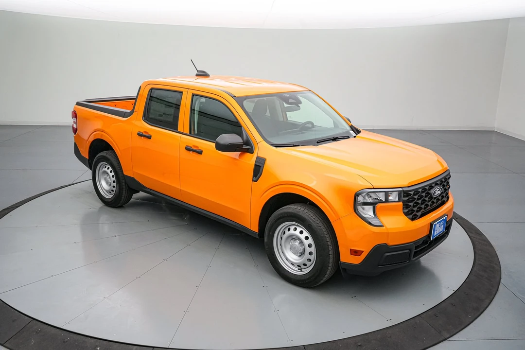 2026 Ford Maverick - Image 2 of 24