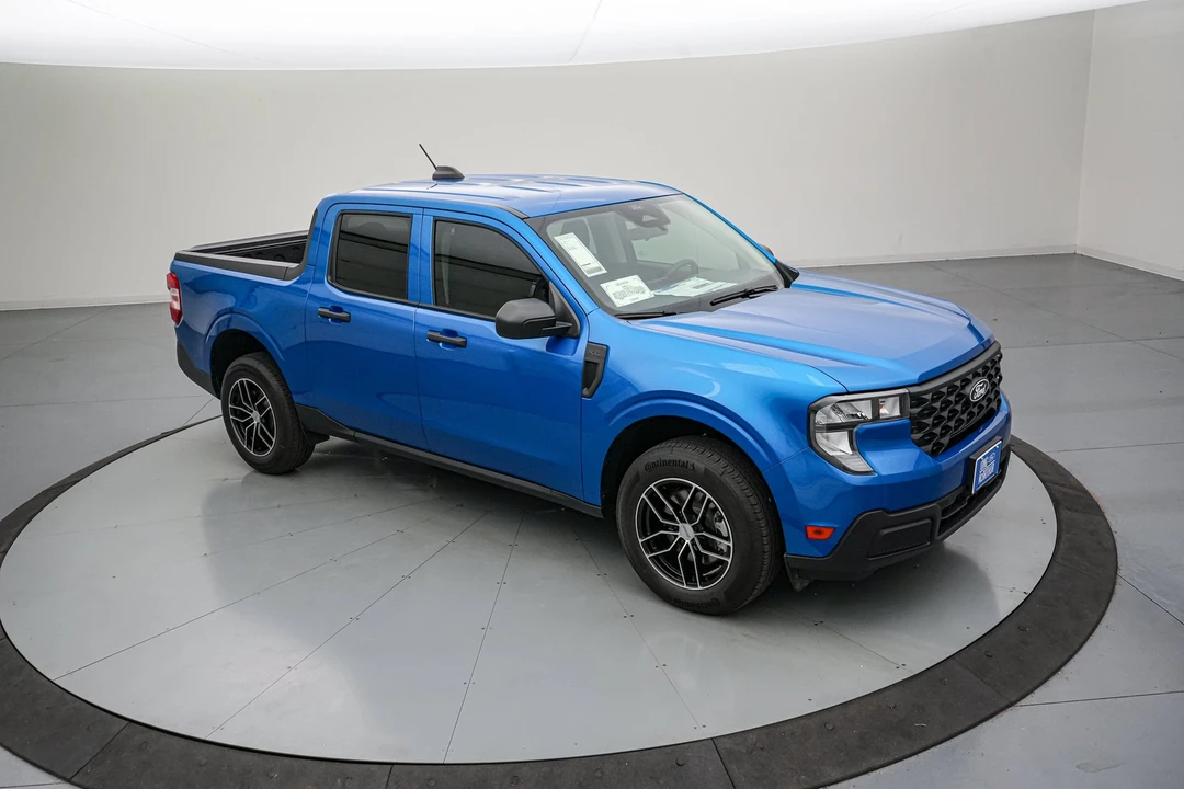 2026 Ford Maverick - Image 2 of 24