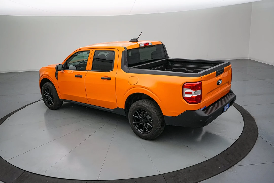 2026 Ford Maverick - Image 8 of 24