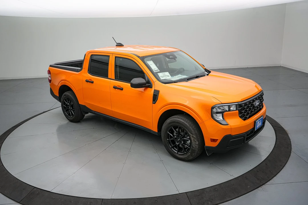 2026 Ford Maverick - Image 2 of 24