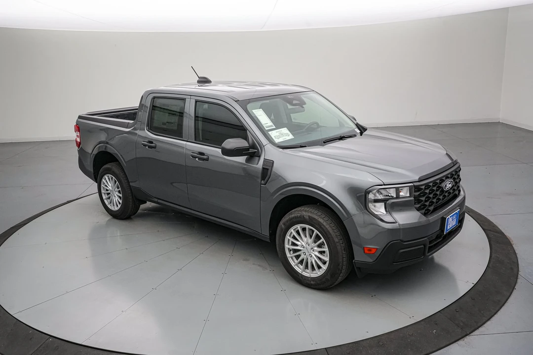 2026 Ford Maverick - Image 2 of 24