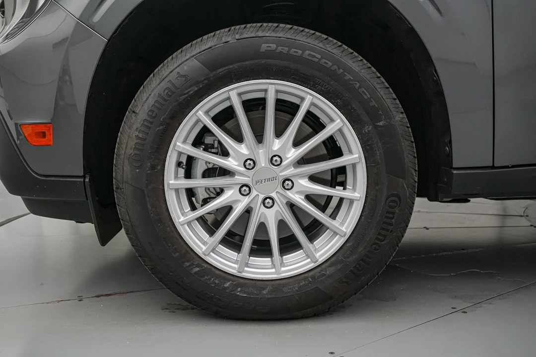 2026 Ford Maverick - Image 12 of 24