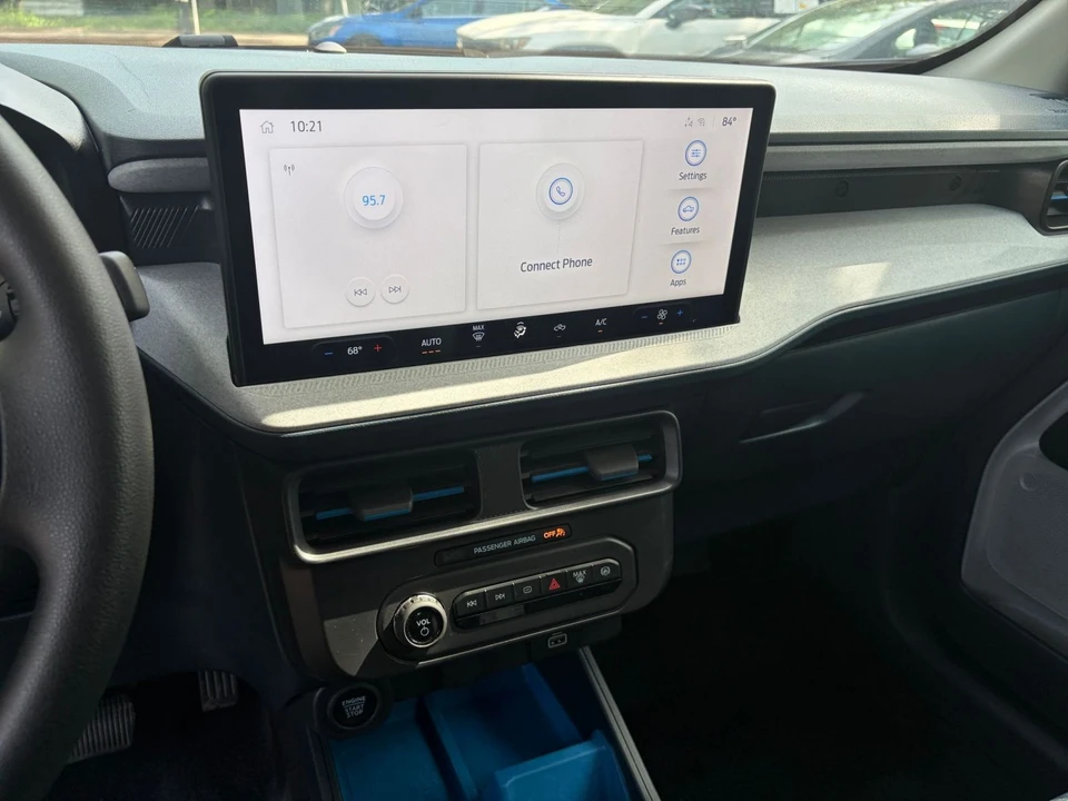 2026 Ford Maverick - Image 23 of 31