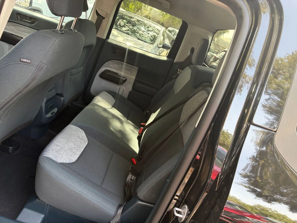 2026 Ford Maverick - Image 26 of 31