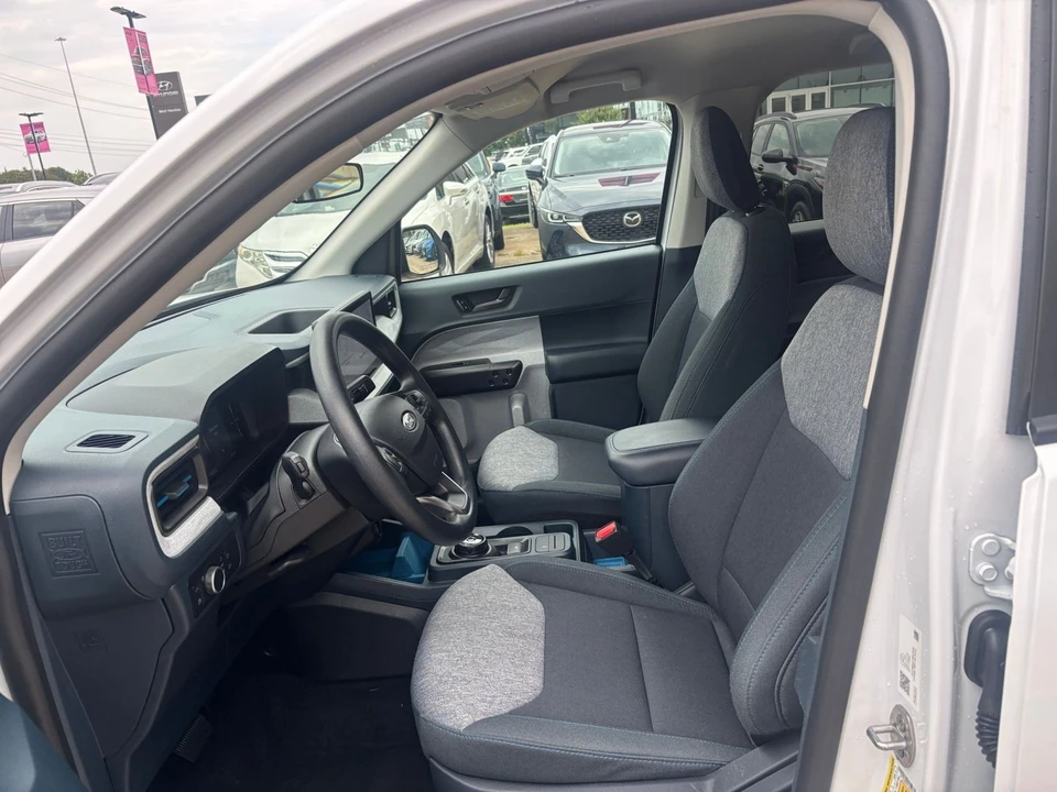 2026 Ford Maverick - Image 26 of 31