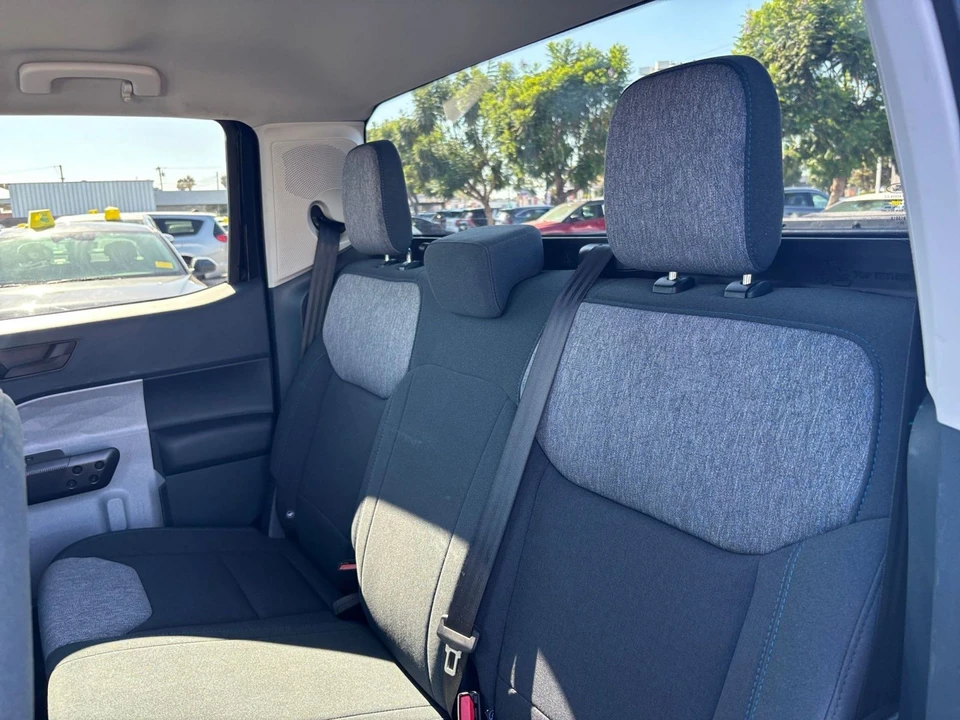 2026 Ford Maverick - Image 27 of 31
