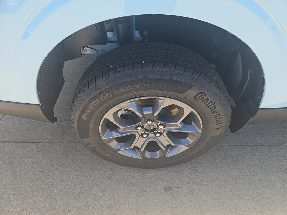 2026 Ford Maverick - Image 9 of 25