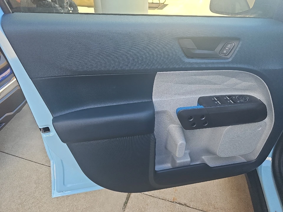 2026 Ford Maverick - Image 19 of 25