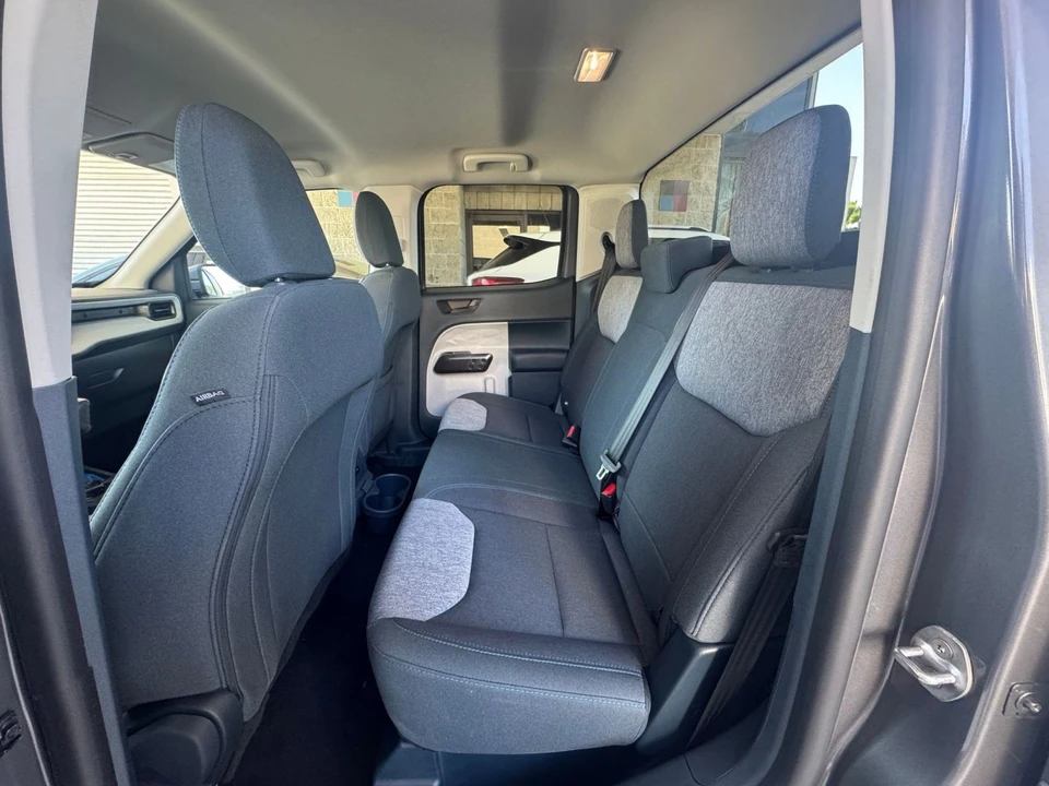 2026 Ford Maverick - Image 26 of 31