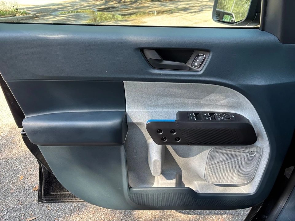2026 Ford Maverick - Image 20 of 31