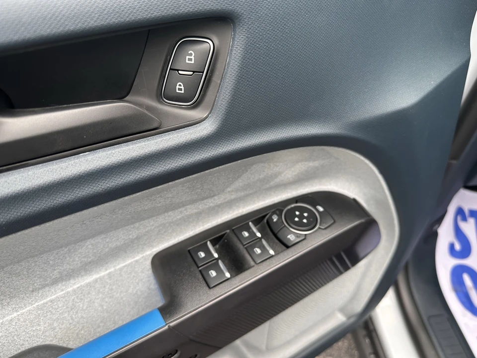 2026 Ford Maverick - Image 18 of 28