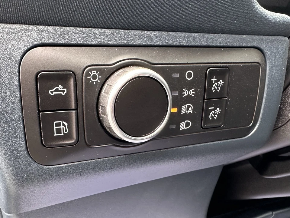 2026 Ford Maverick - Image 19 of 28