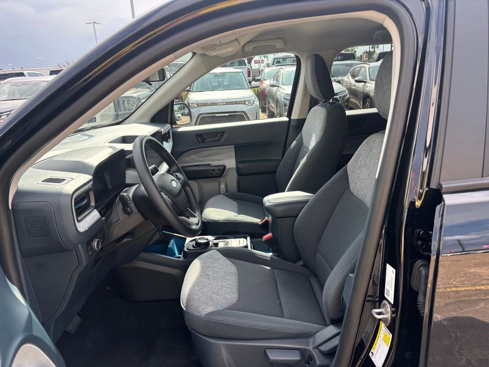2026 Ford Maverick - Image 26 of 31