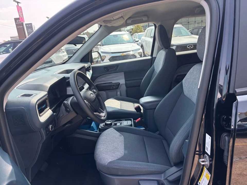 2026 Ford Maverick - Image 26 of 31