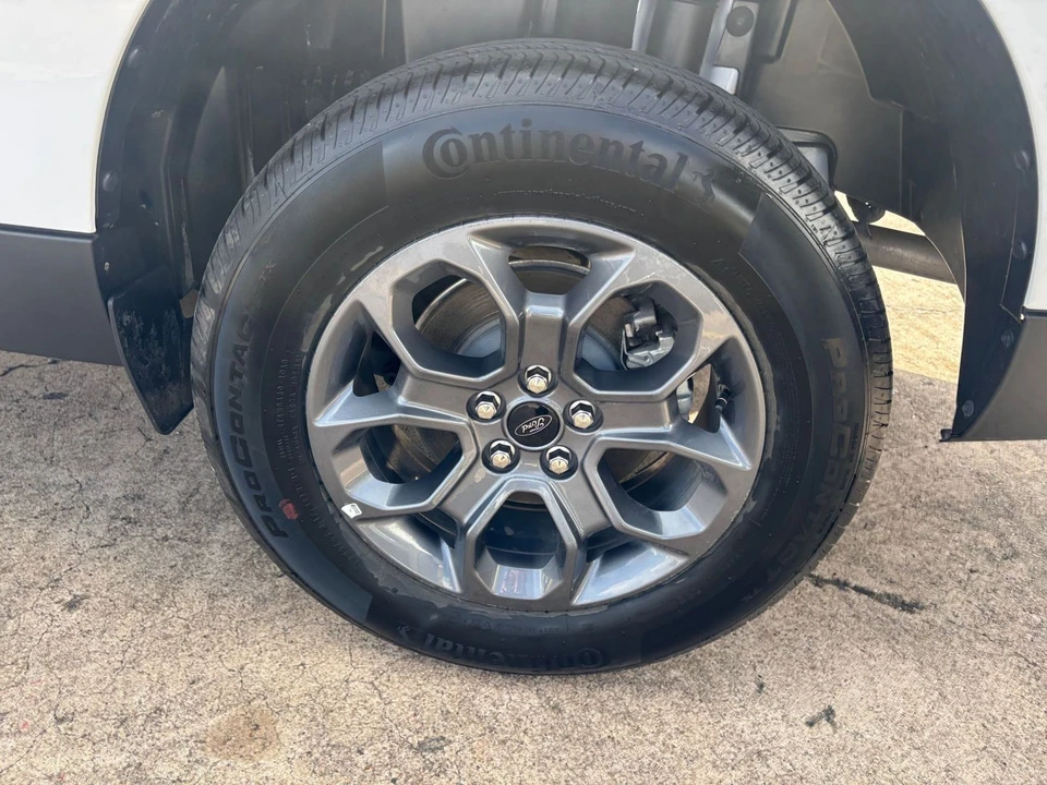 2026 Ford Maverick - Image 30 of 31