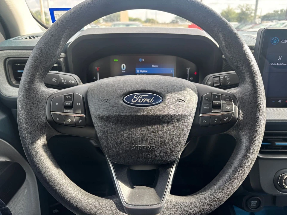 2026 Ford Maverick - Image 27 of 31