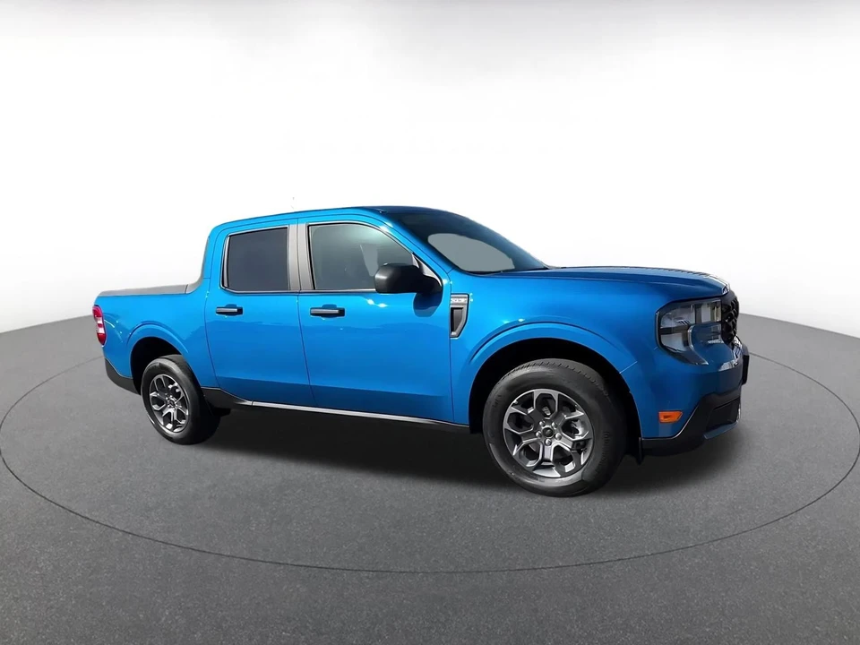 2026 Ford Maverick - Image 2 of 31