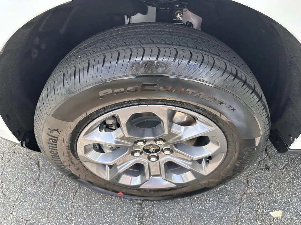 2026 Ford Maverick - Image 27 of 28