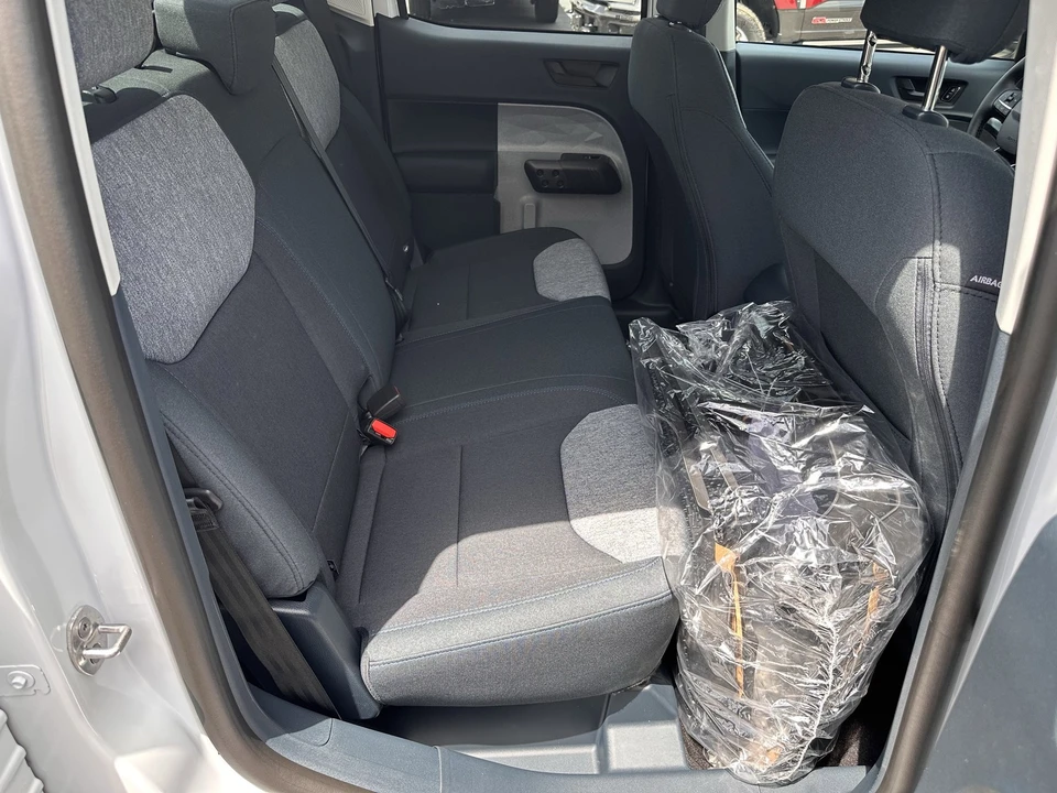 2026 Ford Maverick - Image 16 of 28