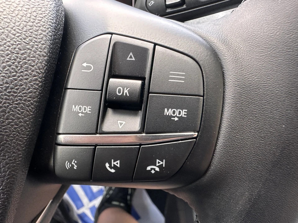 2026 Ford Maverick - Image 21 of 28