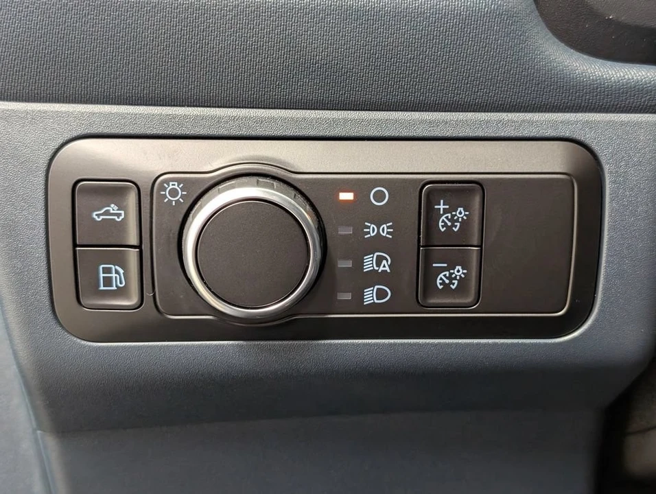 2026 Ford Maverick - Image 10 of 28
