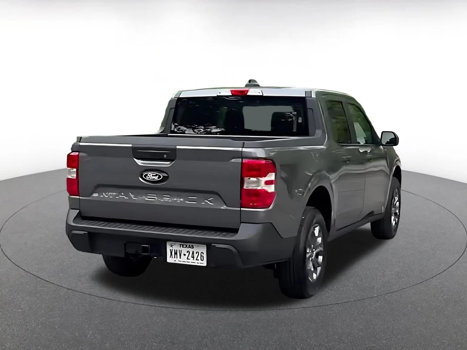 2026 Ford Maverick - Image 17 of 31