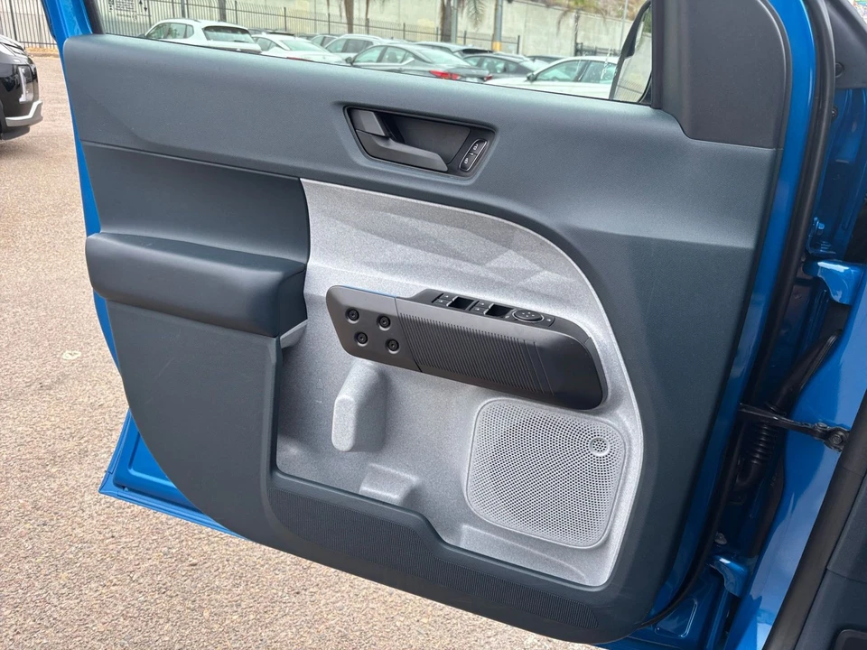 2026 Ford Maverick - Image 20 of 31