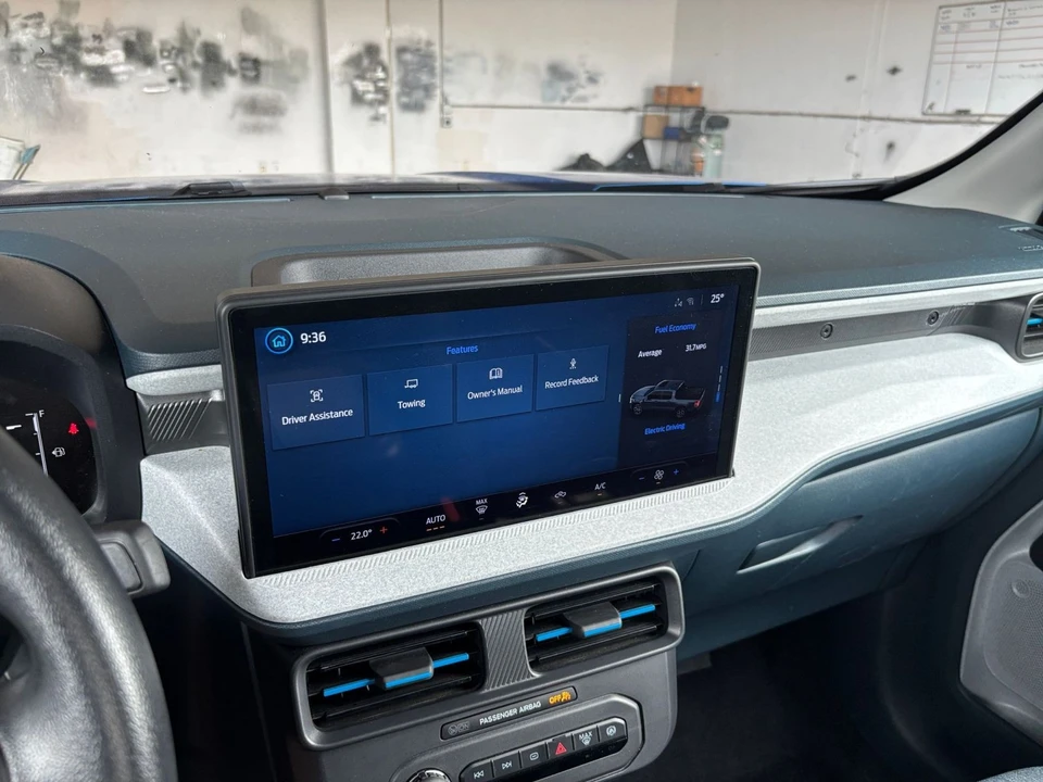 2026 Ford Maverick - Image 21 of 31
