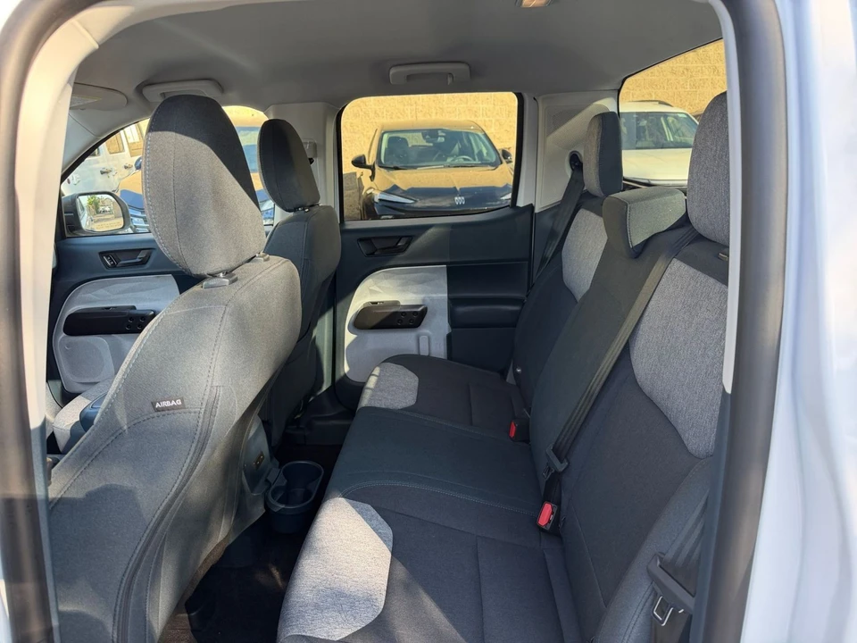 2026 Ford Maverick - Image 24 of 31