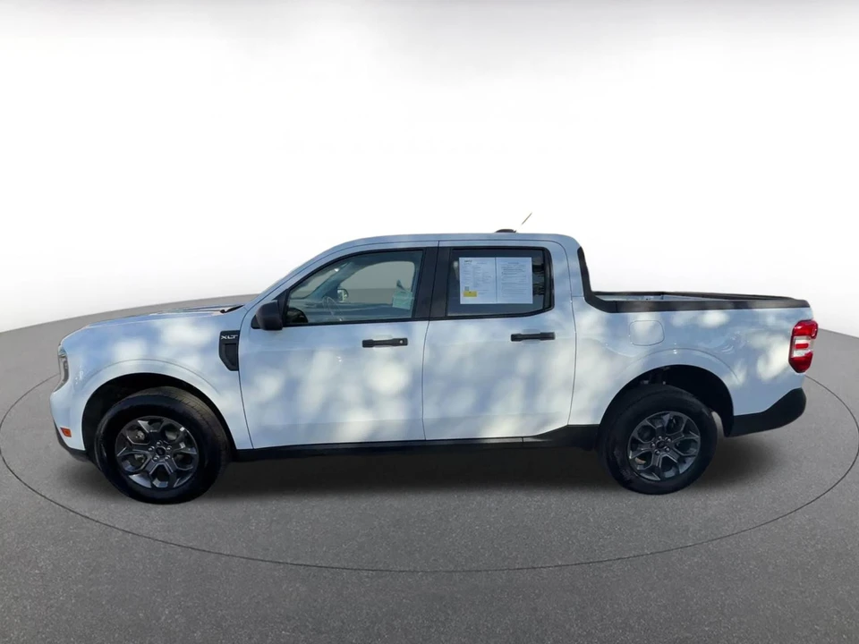 2026 Ford Maverick - Image 9 of 31