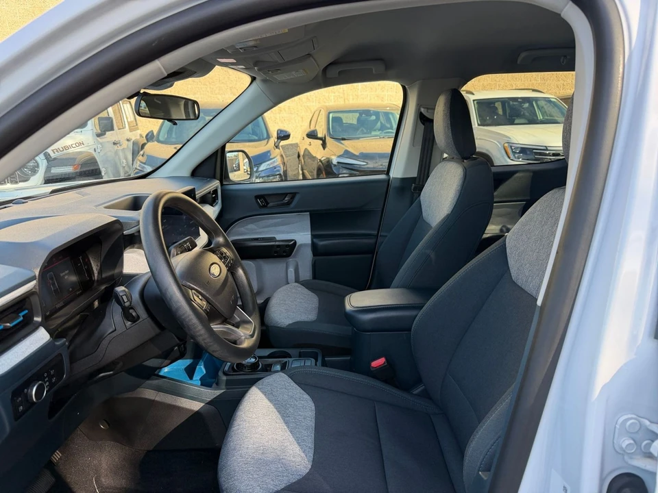 2026 Ford Maverick - Image 26 of 31