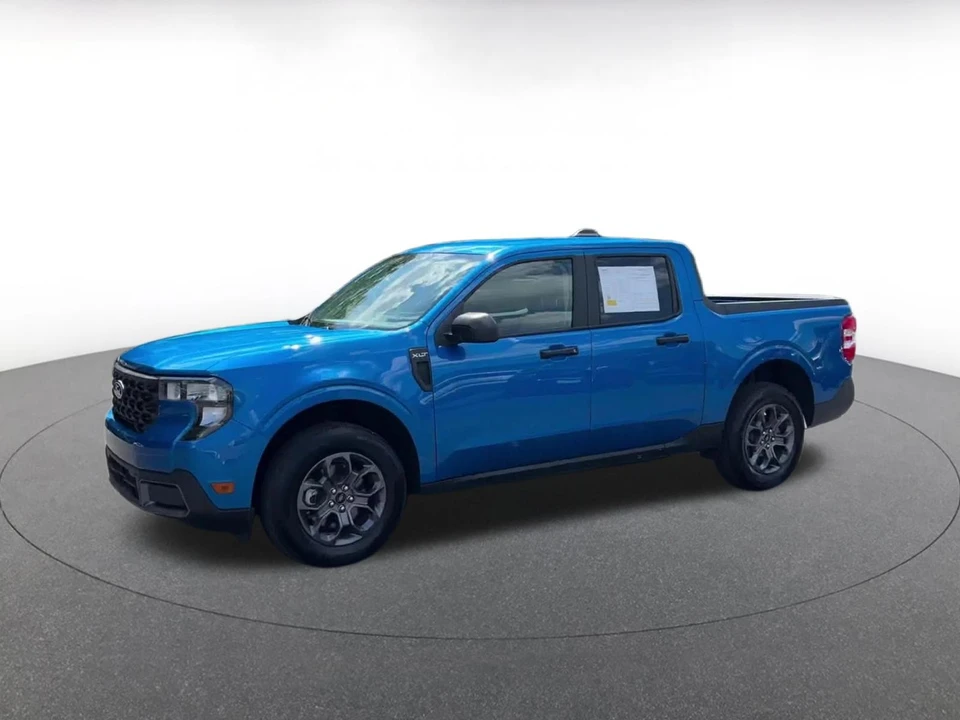 2026 Ford Maverick - Image 9 of 31