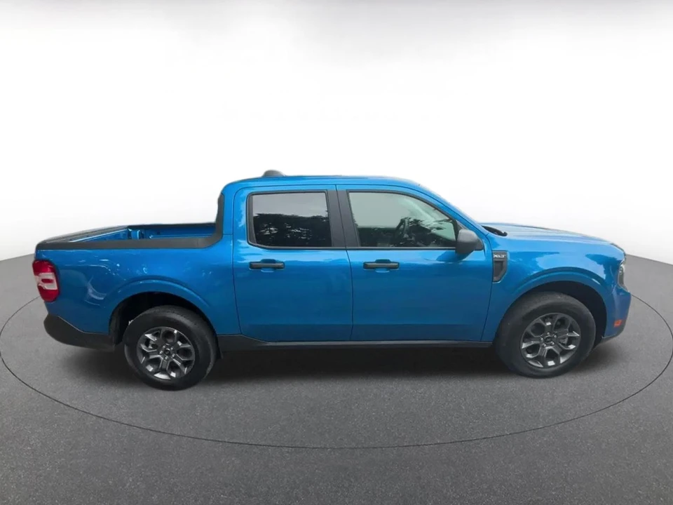 2026 Ford Maverick - Image 17 of 31