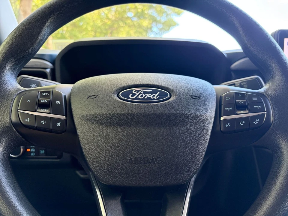 2026 Ford Maverick - Image 27 of 31