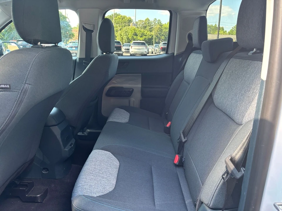 2026 Ford Maverick - Image 25 of 31