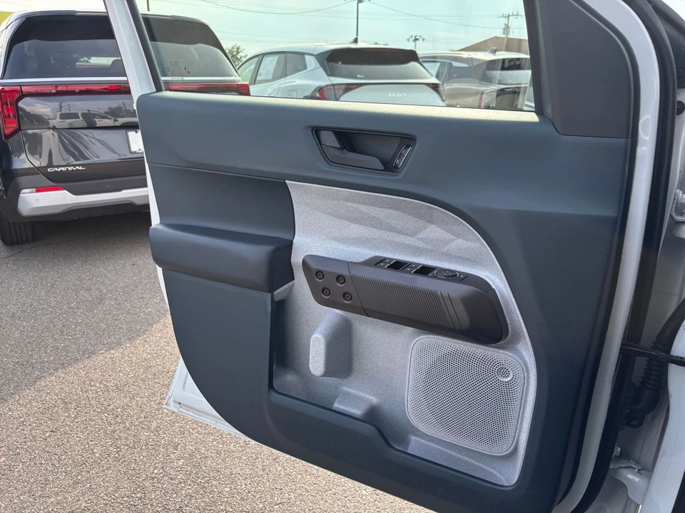 2026 Ford Maverick - Image 20 of 31
